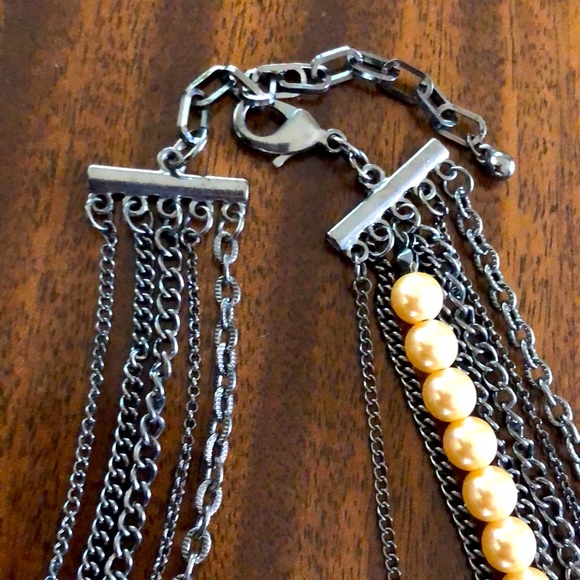 antique silver layered necklace with embellishment & pearls - Picture 8 of 10